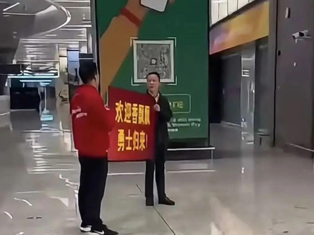 微博热搜去哪里买_微博怎么买热搜_微博热搜购买